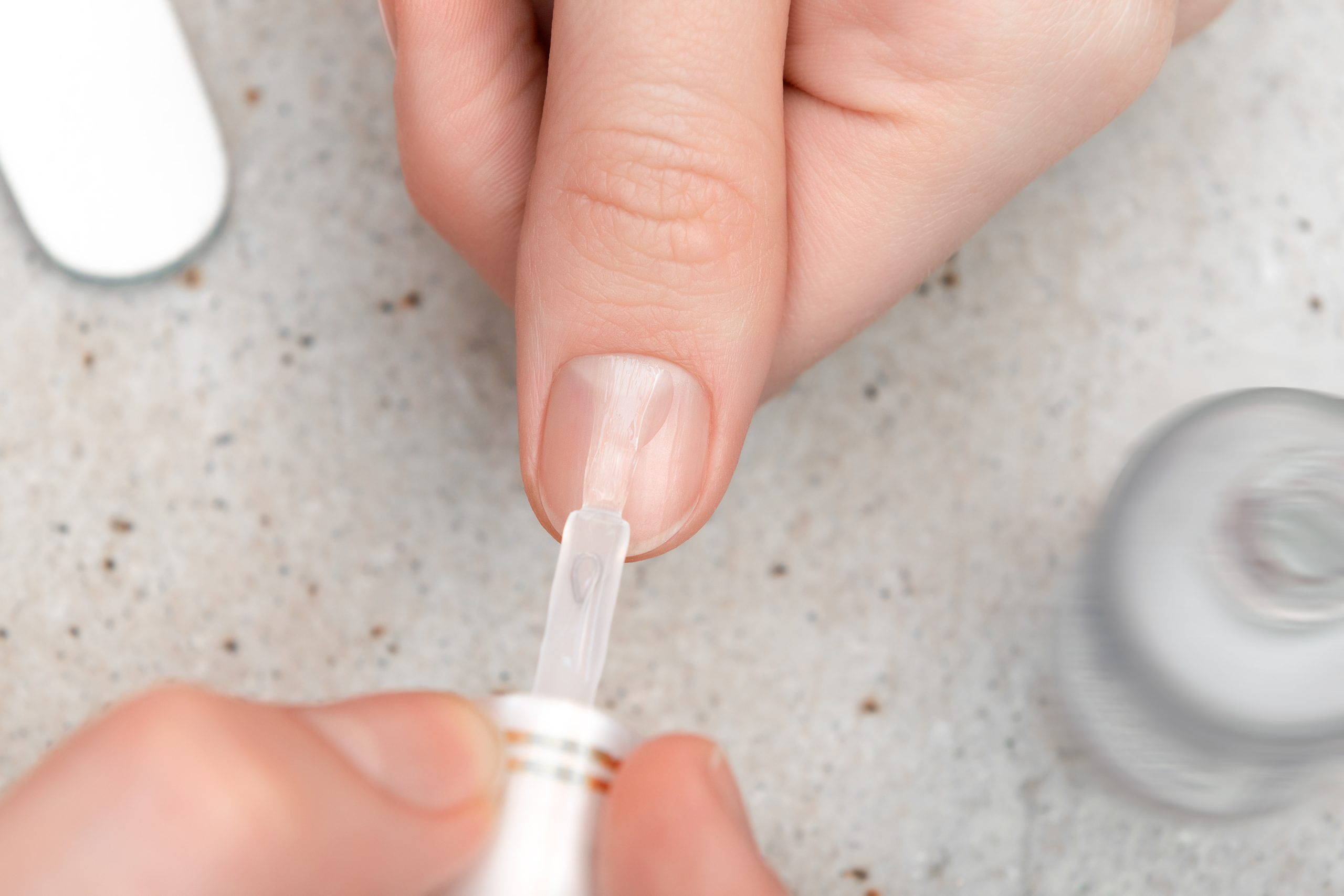 Smalto semipermanente: la chiave per una manicure che dura
